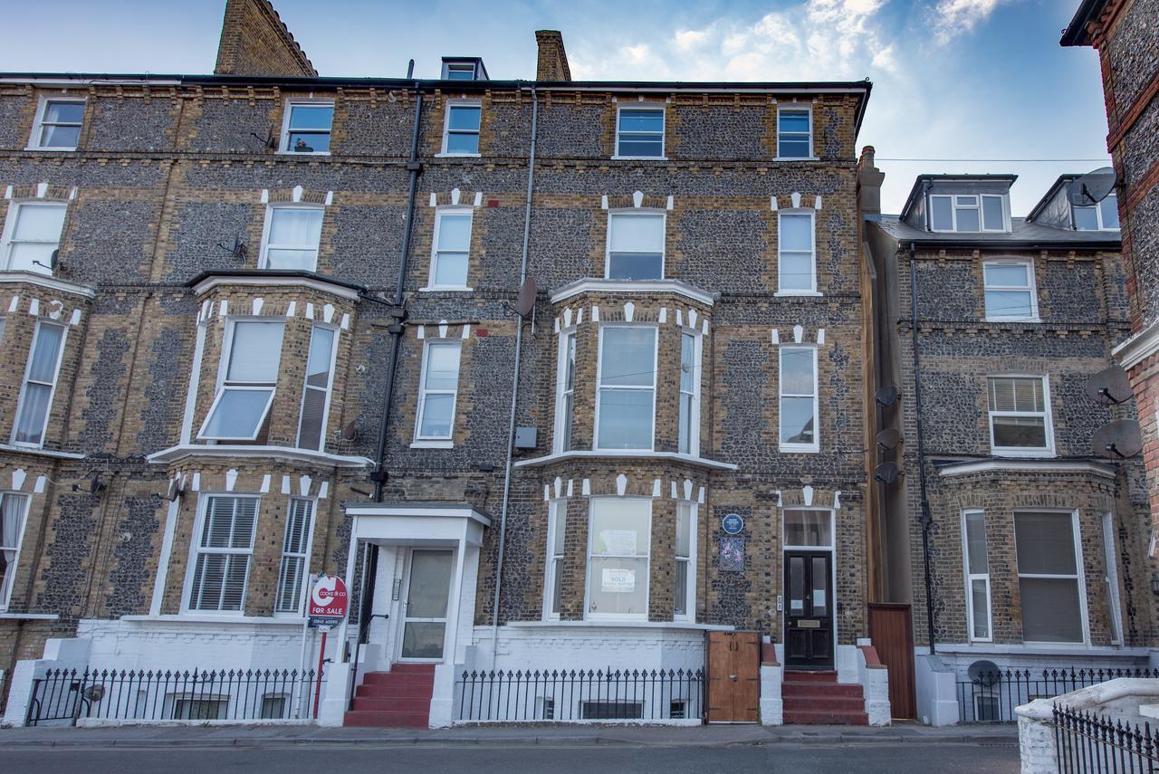Fantastic Sea View, 1 Bed Sleeps 2 Apartman Broadstairs Kültér fotó