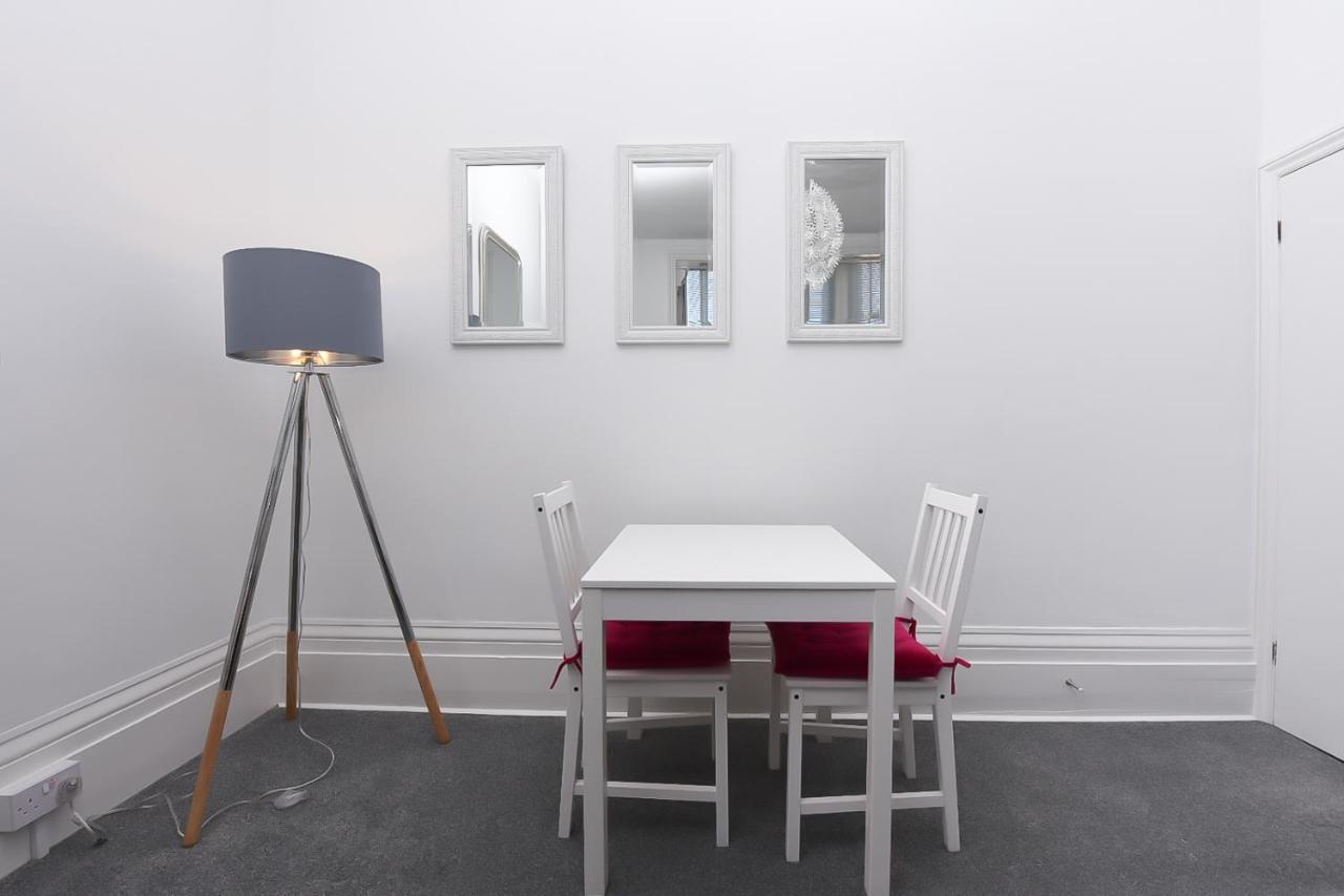 Fantastic Sea View, 1 Bed Sleeps 2 Apartman Broadstairs Kültér fotó